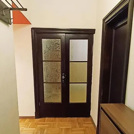 Ideally Located Center 2 Bedrooms Spacious