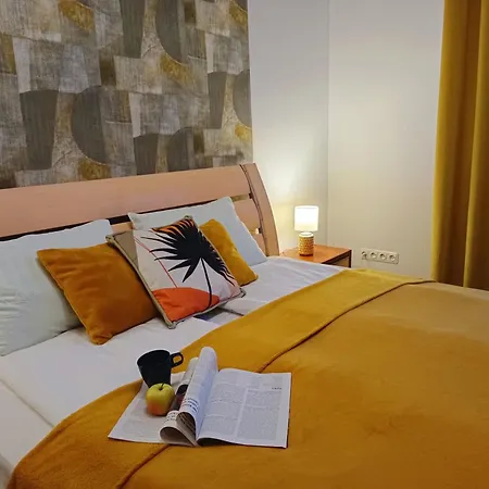 Ideally Located Center 2 Bedrooms Spacious Apartman