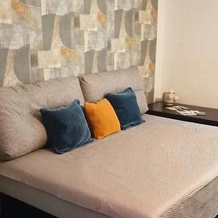 公寓 Ideally Located Center 2 Bedrooms Spacious *