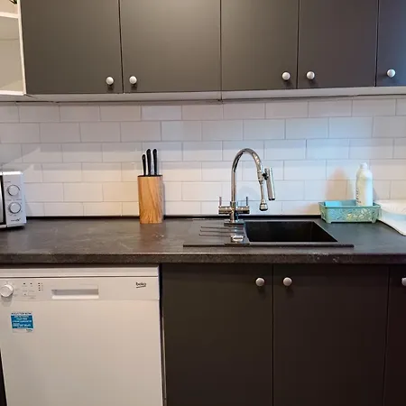 Ideally Located Center 2 Bedrooms Spacious 里加