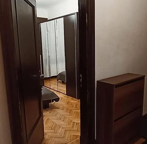 아파트 Ideally Located Two Bedrooms - Family&friends