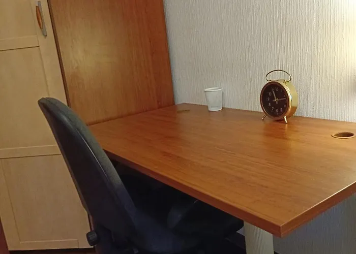 Ideally Located Two Bedrooms - Family&friends 아파트