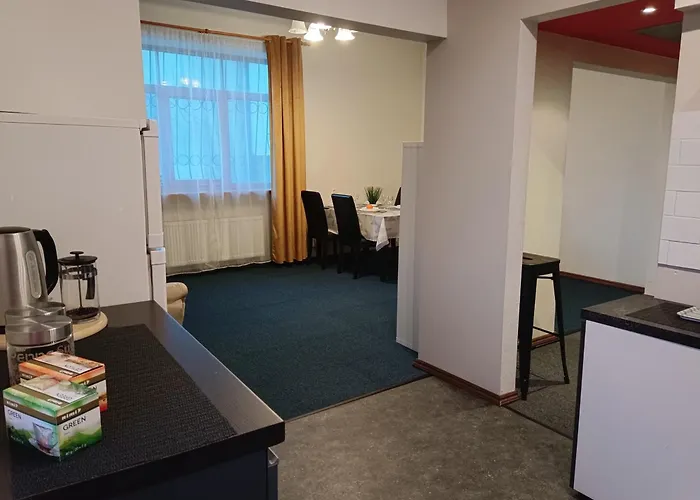 아파트 Ideally Located Two Bedrooms - Family&friends