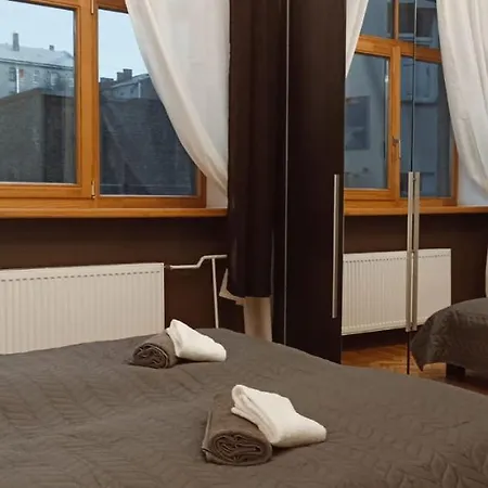 Ideally Located Center 2 Bedrooms Spacious * Riga