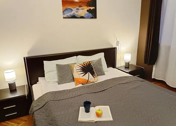 Apartment Ideally Located Two Bedrooms - Family&friends Riga